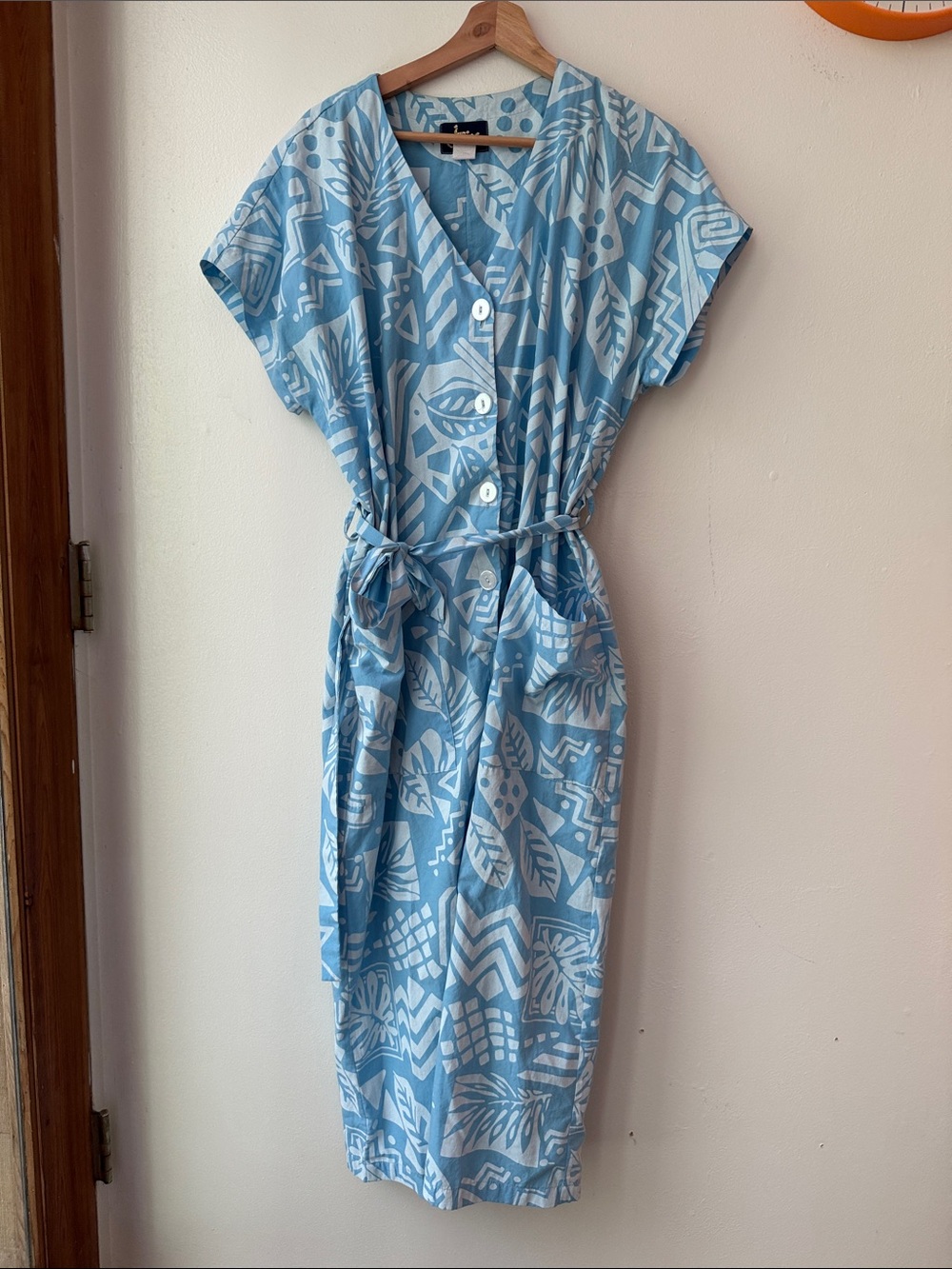 Vintage Blue Patterned Button-Front Midi jumpsuit!